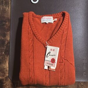 Vintage Deadstock NWT Champion cable knit V neck sweater
